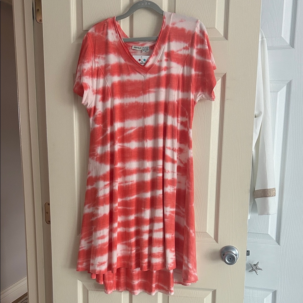 Raya Sun Coral and White Tie-Dye V-Neck Dress bought in Aruba!
